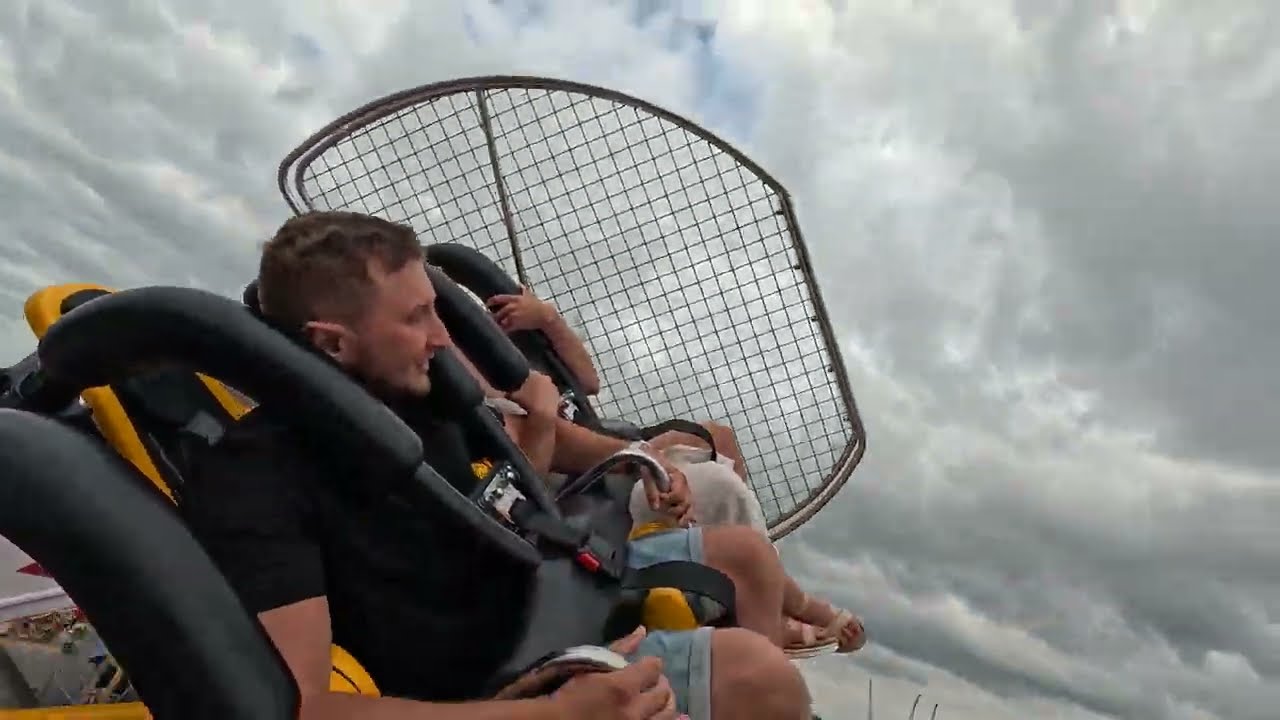 Karuzela Loop Fighter (Boos) On ride 5 - Szczecin - Holiday Park 2025