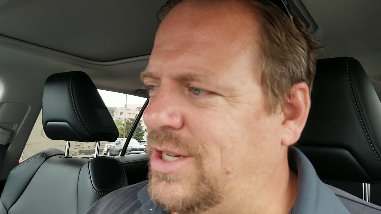 Toyota, переключение между милями в час, км/ч, градусами Фаренгейта и градусами Цельсия