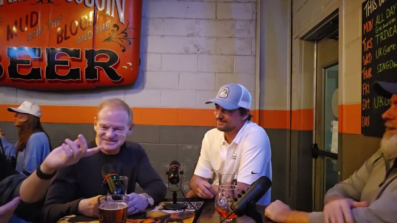 Talking with The Coach about @lexingtonnightfallhockey @countryboybrewing #hockey 
