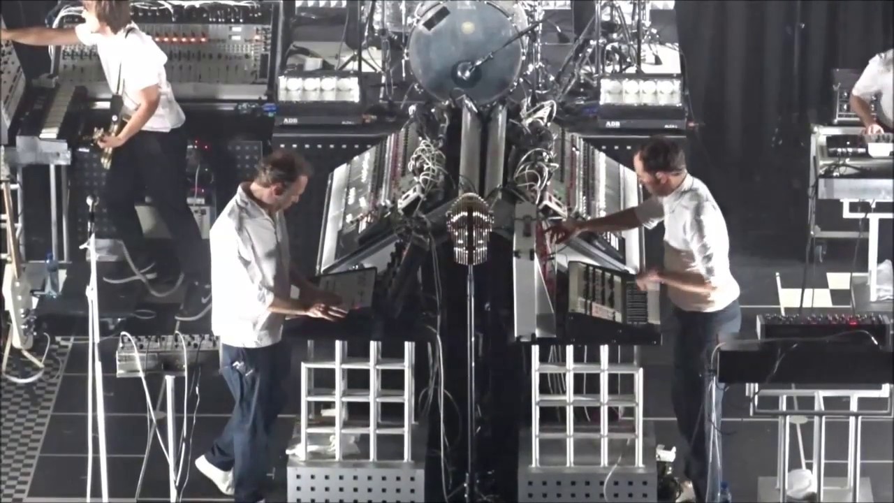 Soulwax - Present Tense/Masterplanned/Heaven Scent, Paradiso 04-04-2017