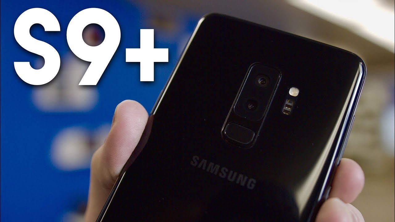 Apple Sheep unboxes Galaxy S9+