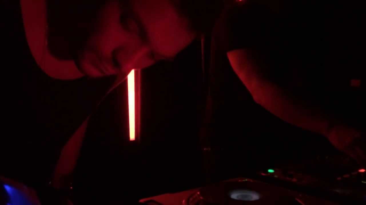 VIADRINA & FRIENDS: DOMINIK SZCZEPANIAK / DJ PLAN / HLSB 28/02/2014