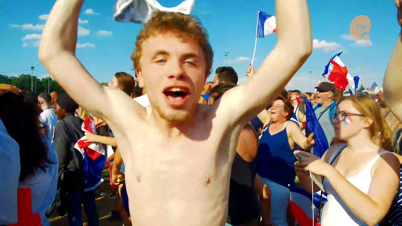 Meaux 77100 - Coupe du monde - La France est Champion du monde 2018 - Ecran géant Stade Tauziet