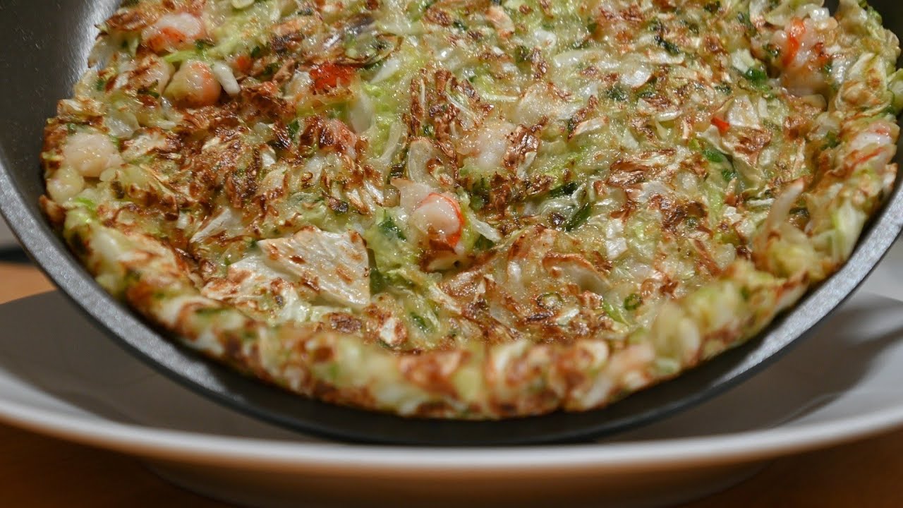 KOREAN CABBAGE PANCAKES 🥬