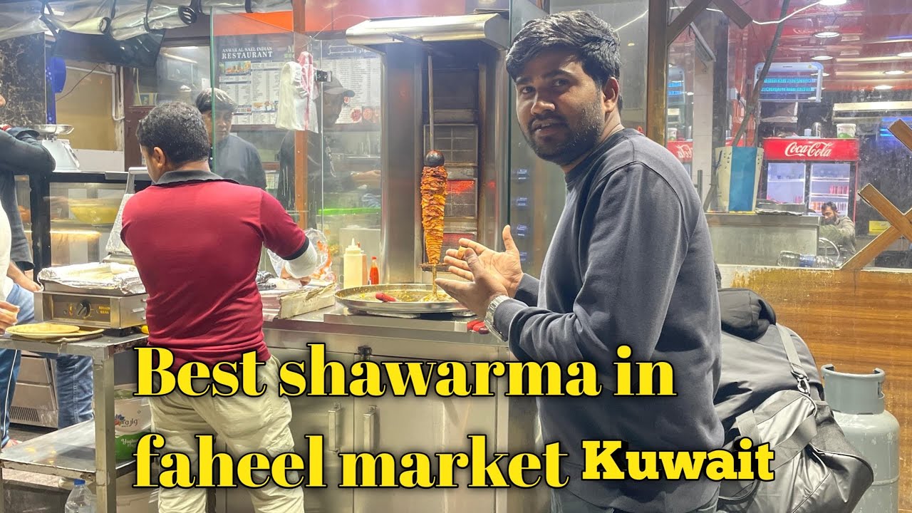 Guys shawarma khane hum log faheel market aa gye