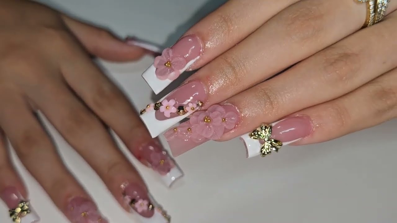 Uñas para el regreso a Clases de Prepa