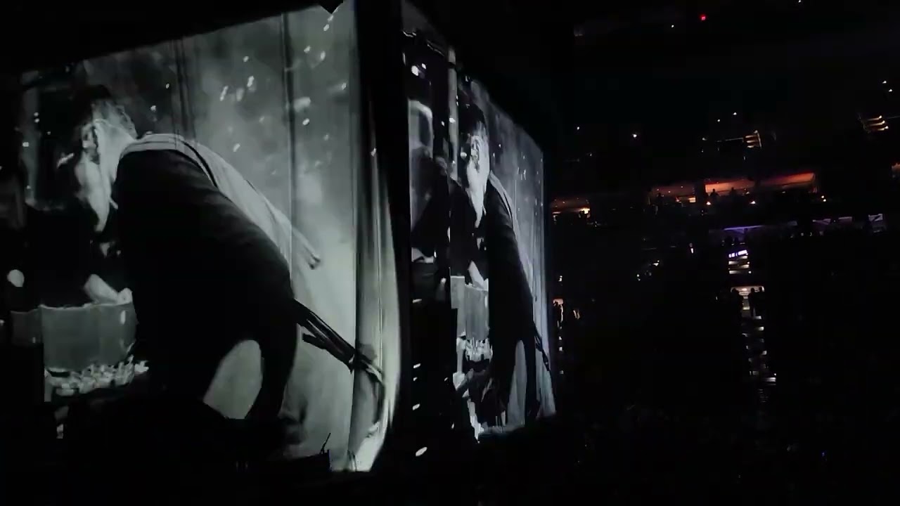 Closer - Nine Inch Nails at the Wells Fargo Center, Philadelphia - August 27th, 2025
