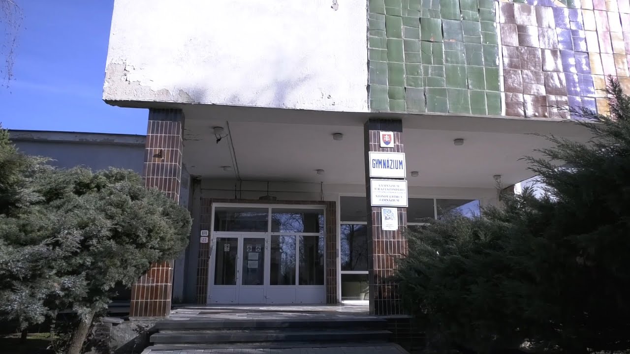 Gymnázium, Mládežnícka 22, Šahy - prezentácia školy