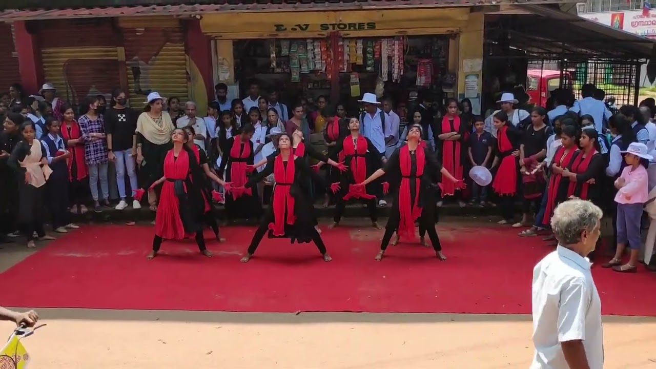 Vadakkumpad HSS  Paleri - Shaneesh Harithavayal