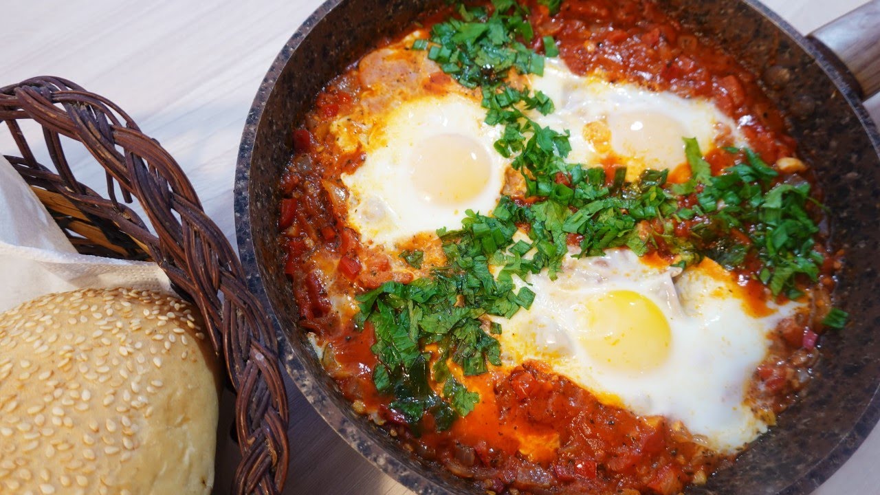 How to Make Shakshuka - Eggs ! Eggs Poached Breakfast Recipe ! Easyvideo