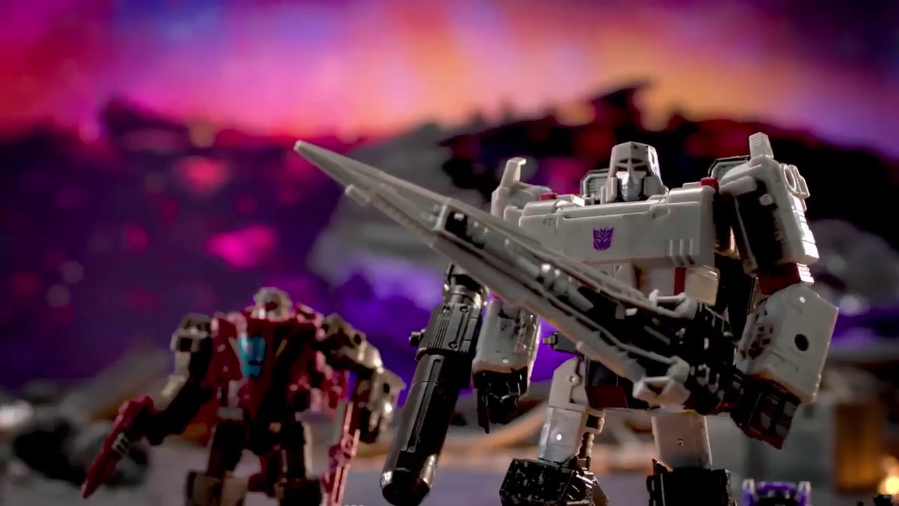 Transformers War for Cybertron SIEGE commercial