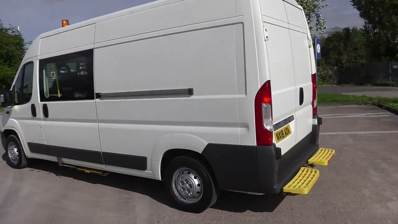 2018 PEUGEOT BOXER MESS / WELFARE VAN WC + KITCHEN 7 SEATS 130PS EURO 6 LWB LOW MILEAGE 1 OWNER FSH