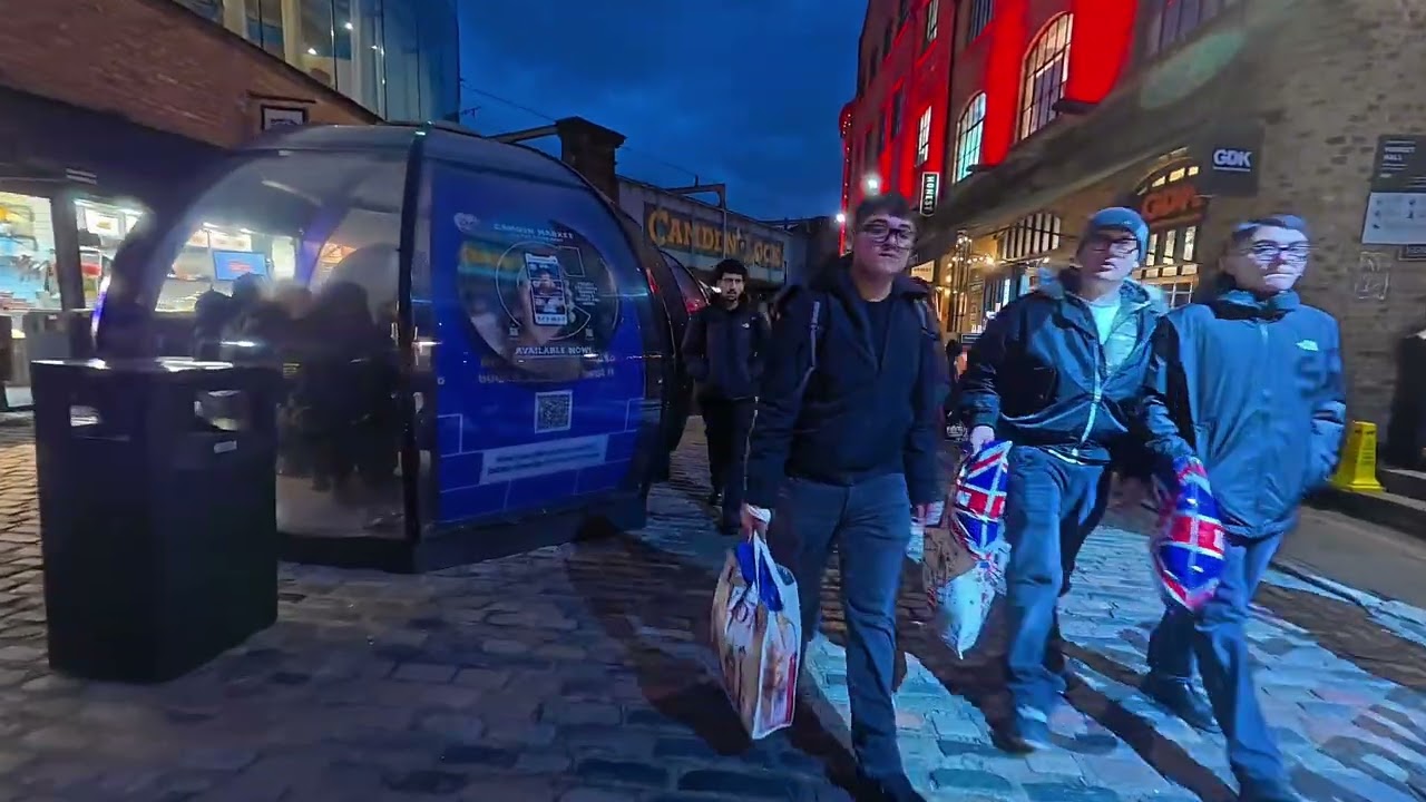 One market. A hundred flavours. #CamdenMarket #LondonStreetFood #FoodReels #EatLondon #FoodieLife