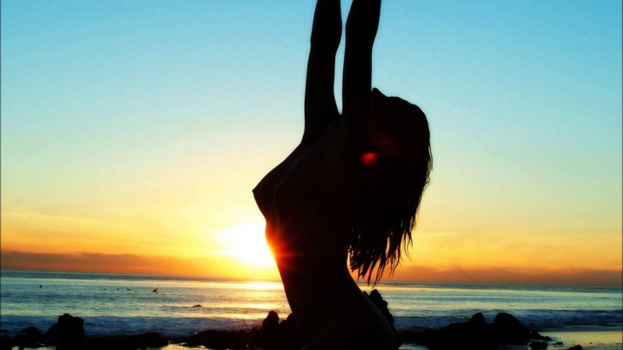 Francesco Rossi - Paper Aeroplane (Original Mix) HD