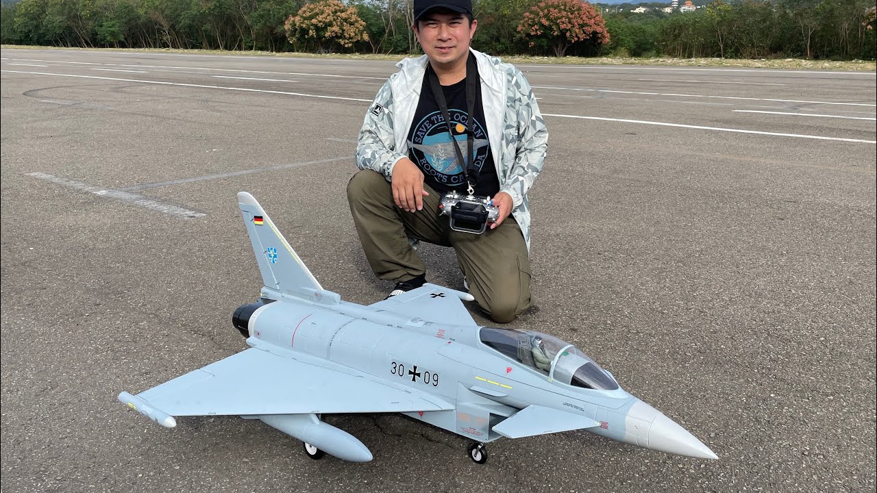 FW絕版品EF2000颱風戰機 90級 鴨翼/向量混控演示及飛行紀錄