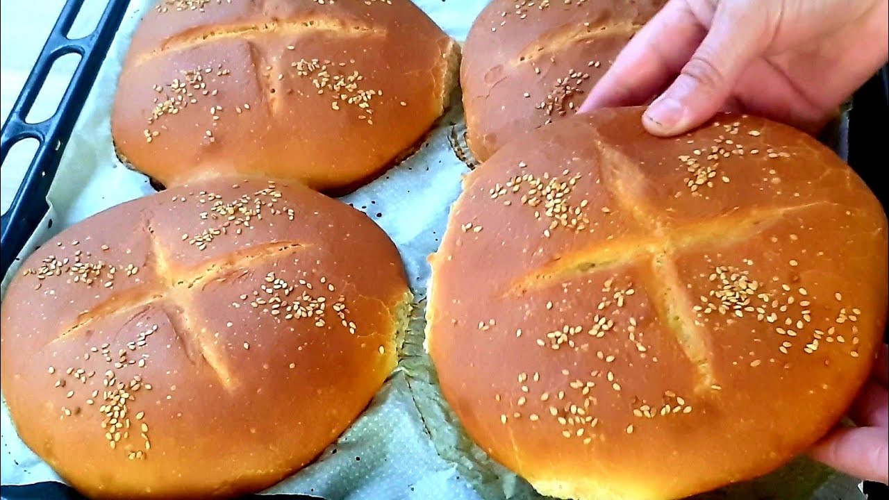 ودعا للمخابز بعد اليوم خبز ولا أروع في المنزل فقط