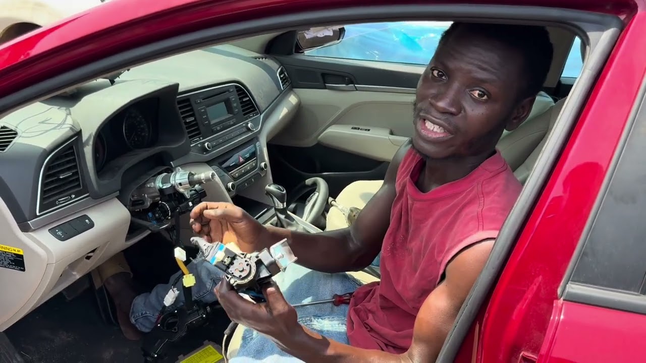 How To Replace 2017 Hyundai Elantra Ignition lock Cylinder #automobile #hyundaicars #elantra 