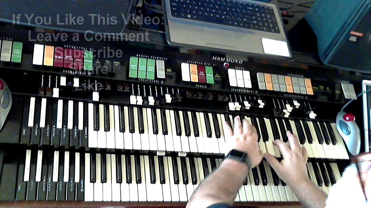 The Lion Sleeps Tonight (The Tokens) - Omar Garcia - HAMMOND X66