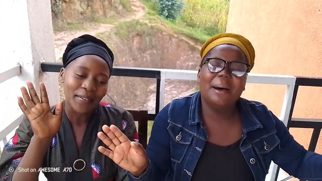 None umva Ubuhanuzi bw'umwaka babakobwa batuzaniye!