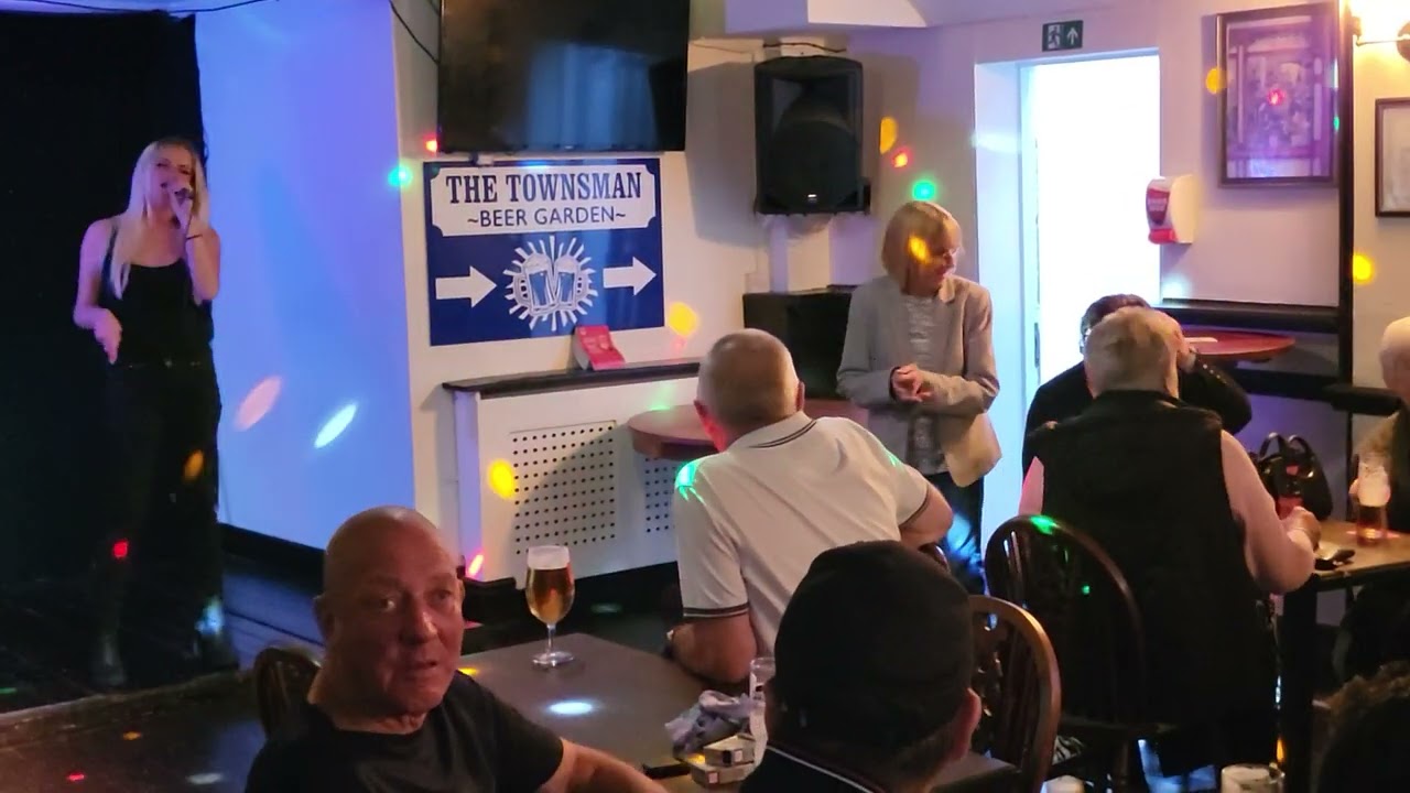 Kerry Hunter At The Townsman Blackpool