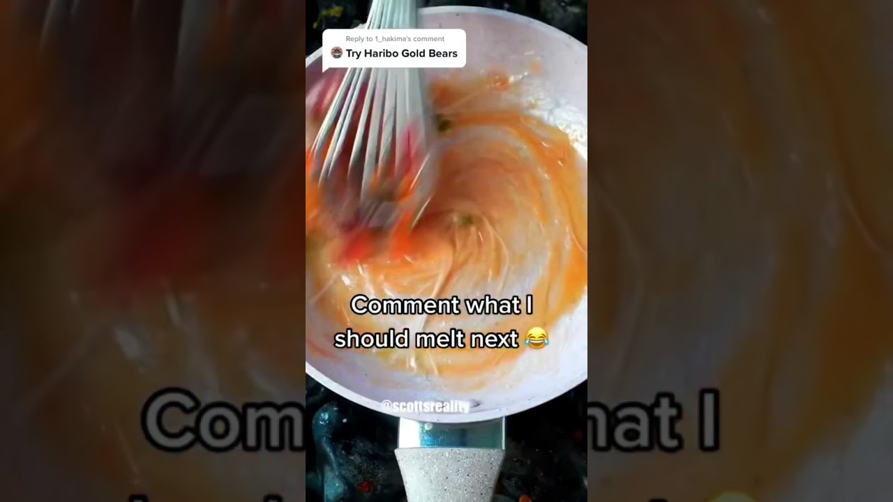 This is what happens if you melt gummy bears 🐻 😯