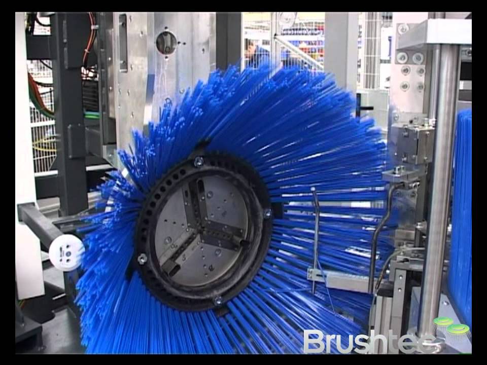 Brushtec's cutting edge robotic brush machine