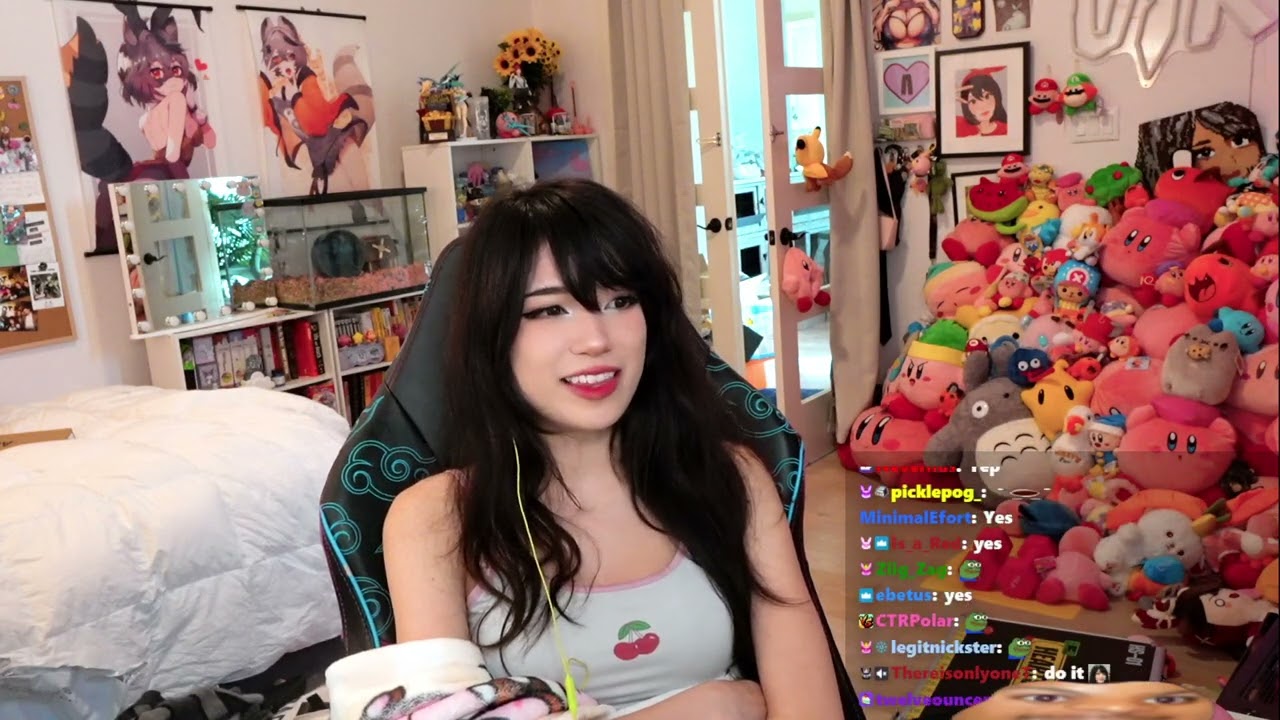 Emiru - [Nov 4th 2023] Reacting and WoW