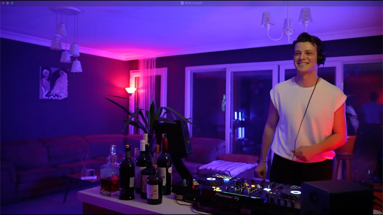 Slow Morning Deep & Smooth Jazz House Music Mix | Can G&uuml;vercin | G&uuml;vercin Home Sessions 004