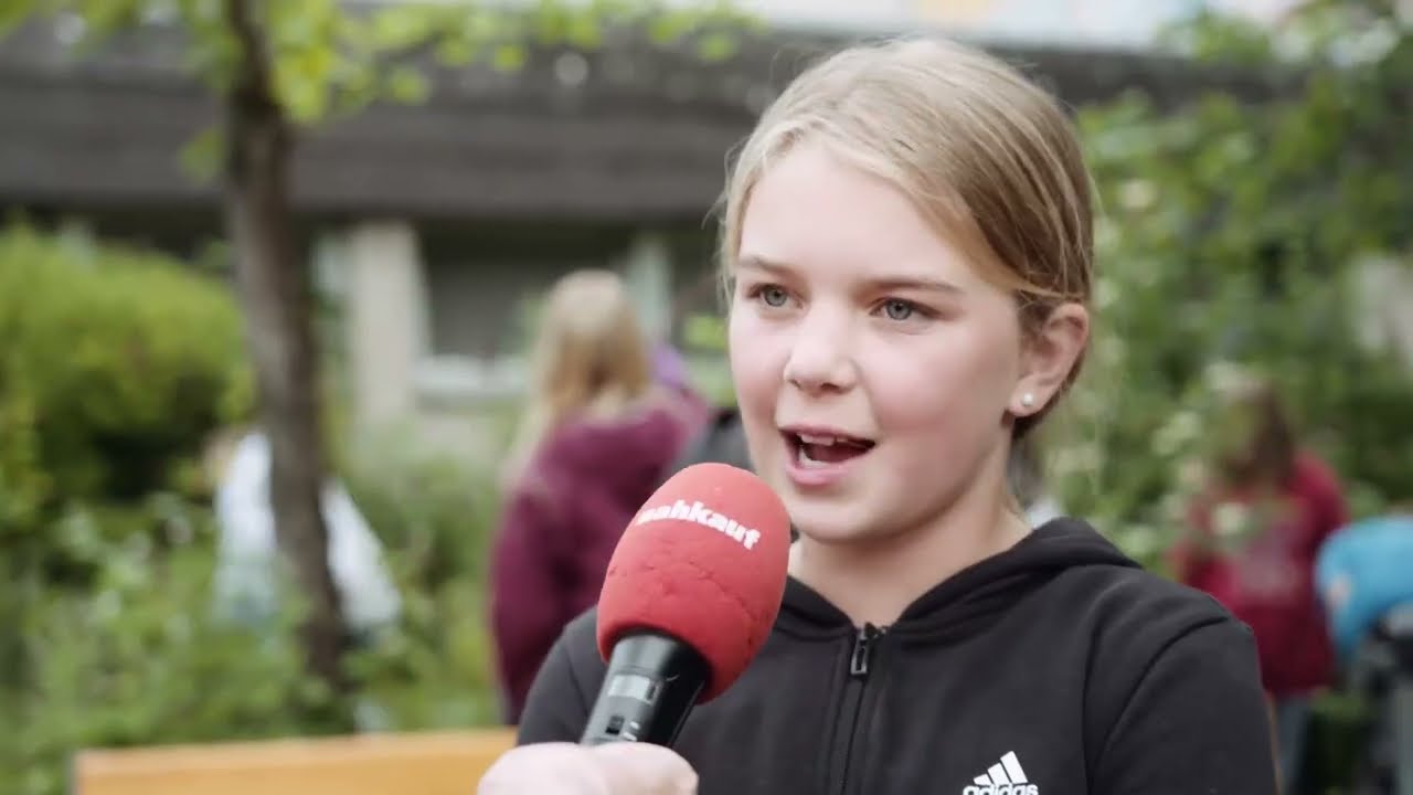 Bl&uuml;hbeetprojekt pimt den Schulgarten mit Bl&uuml;tenleckerbissen f&uuml;r Honigbienen