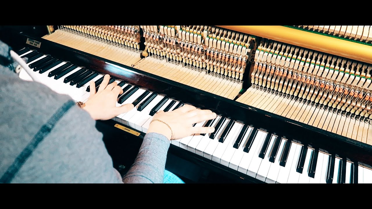 Florian Bur - Heartbreak / A Million Dreams [Piano]