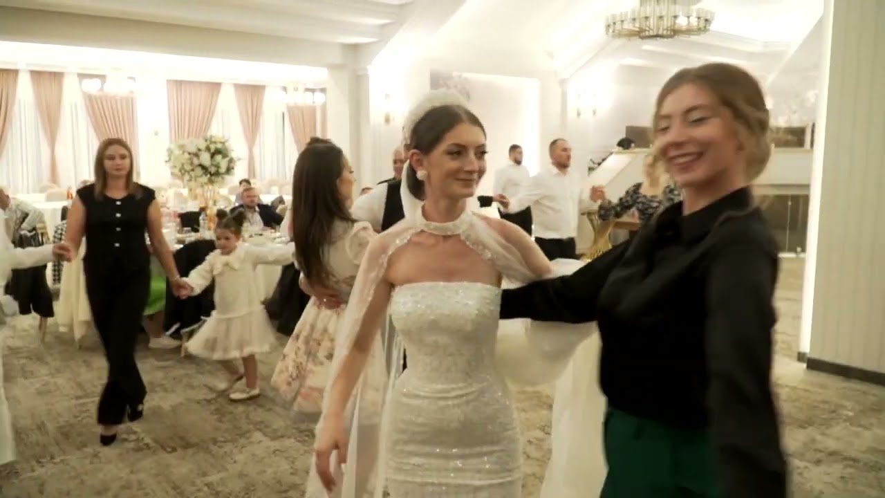 Elegant Cernauti