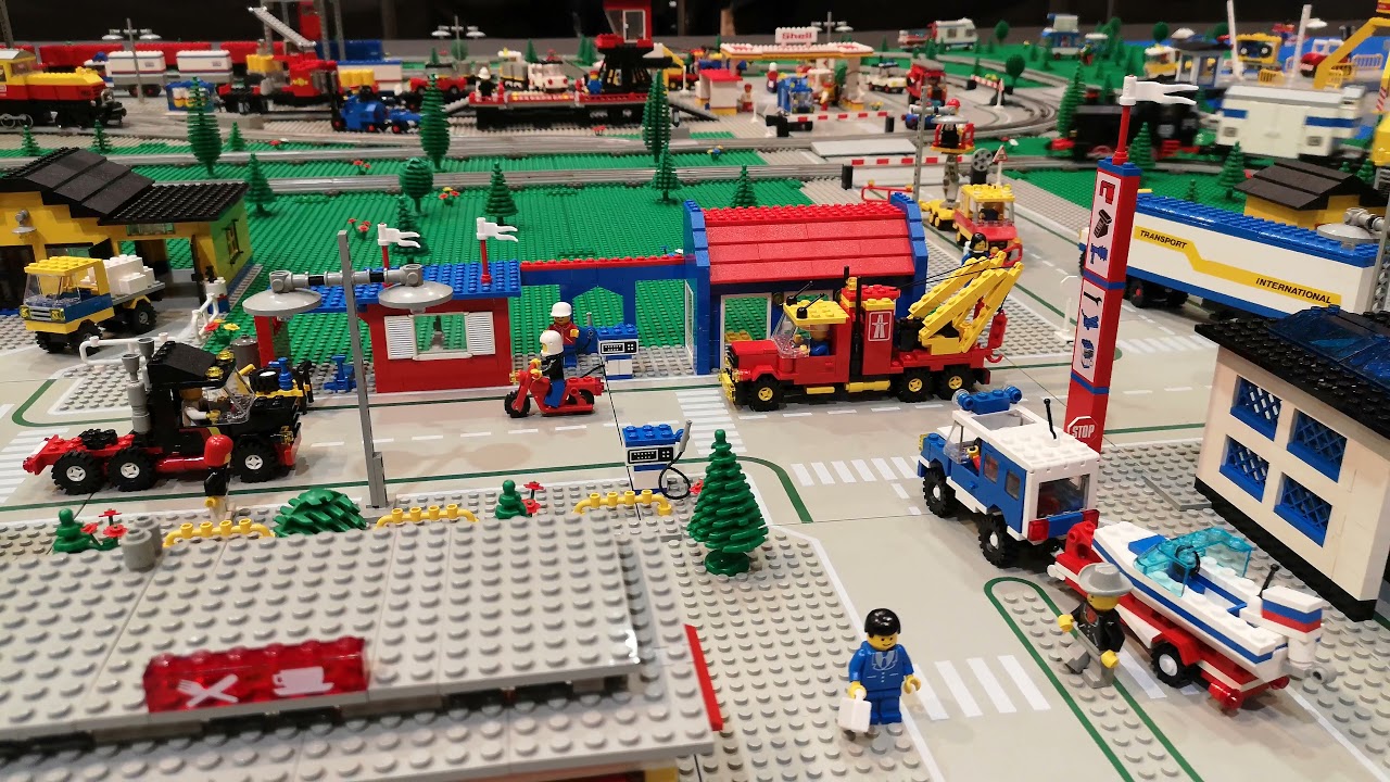 Lego Brick In Florence Festival 2021 - Classic Legoland 12v layout
