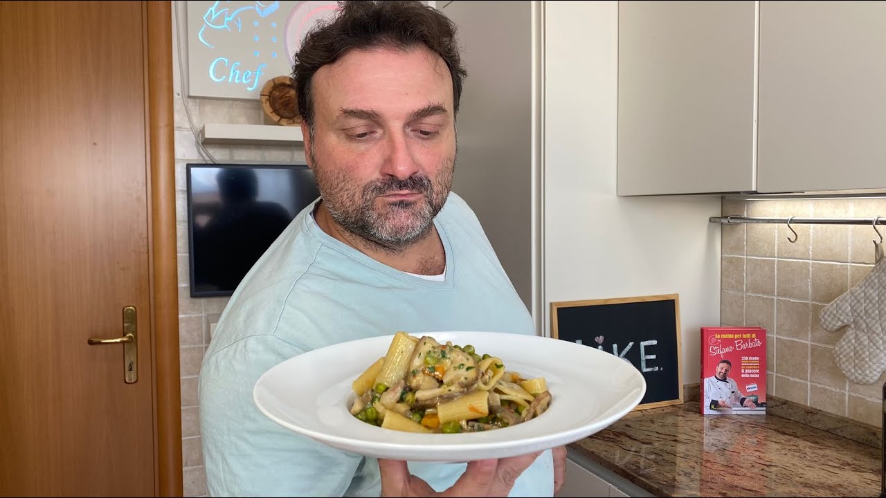 PASTA CON PORCINI, GUANCIALE  E PISELLI