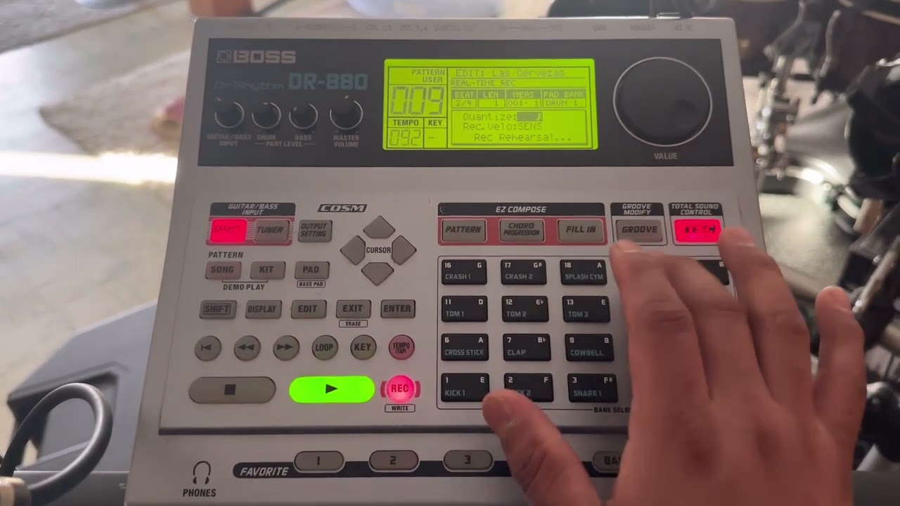 Ritmo de cumbia Boss DR-880