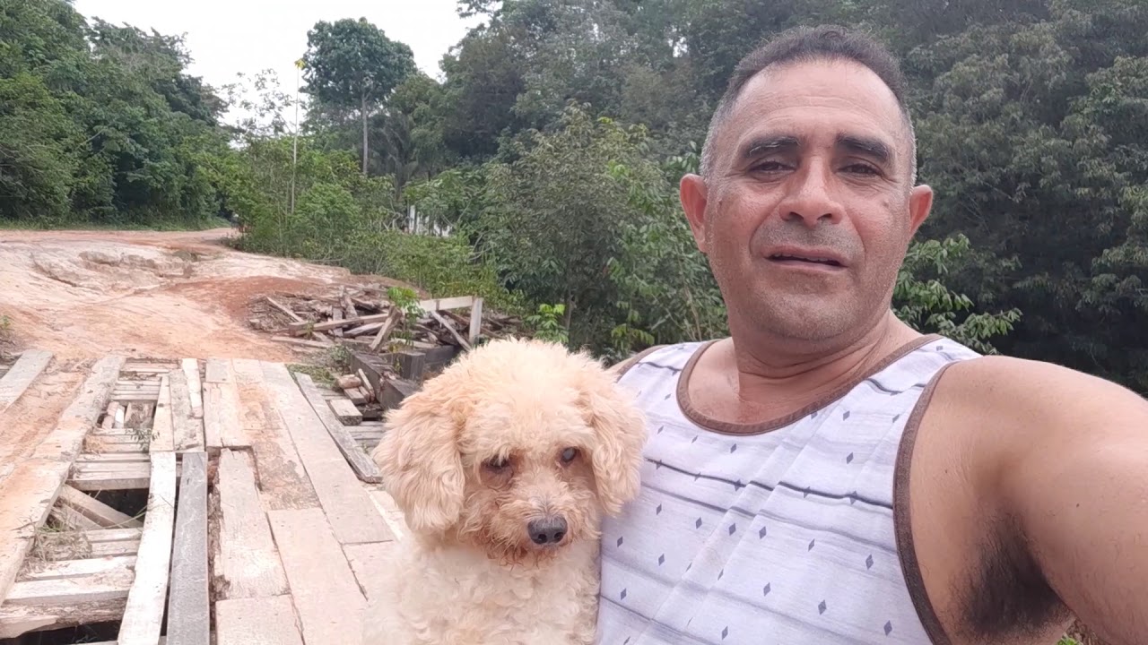 Na ponte do Rio Matupiri na BR 174 - Que liga Manicore a BR 319.