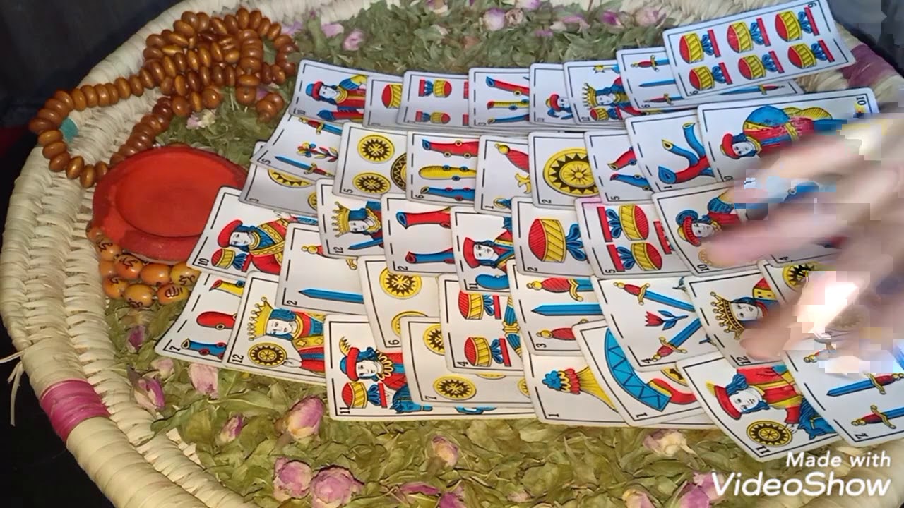 فال البنت السمراء بالتسبيح و الكارطة المغربية بالتحليفة ديالو عقدي النية و دخلي شوفي فالك