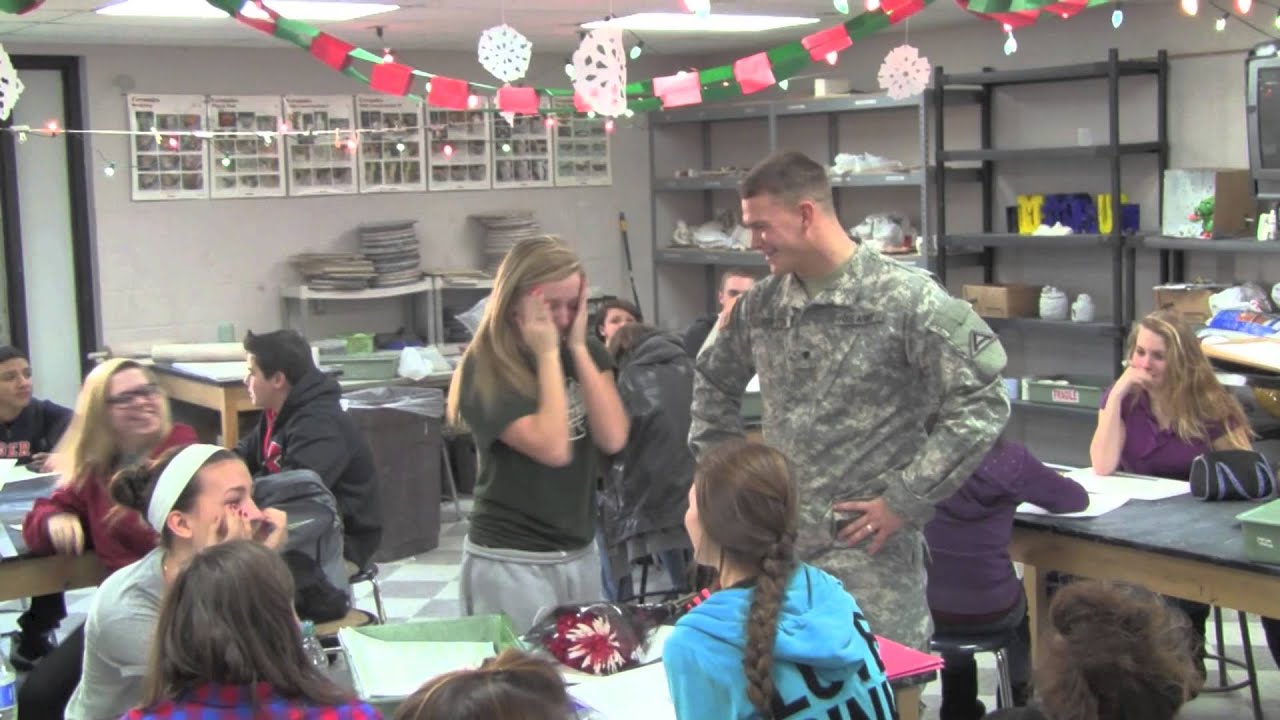 Military Brother surprises his sister