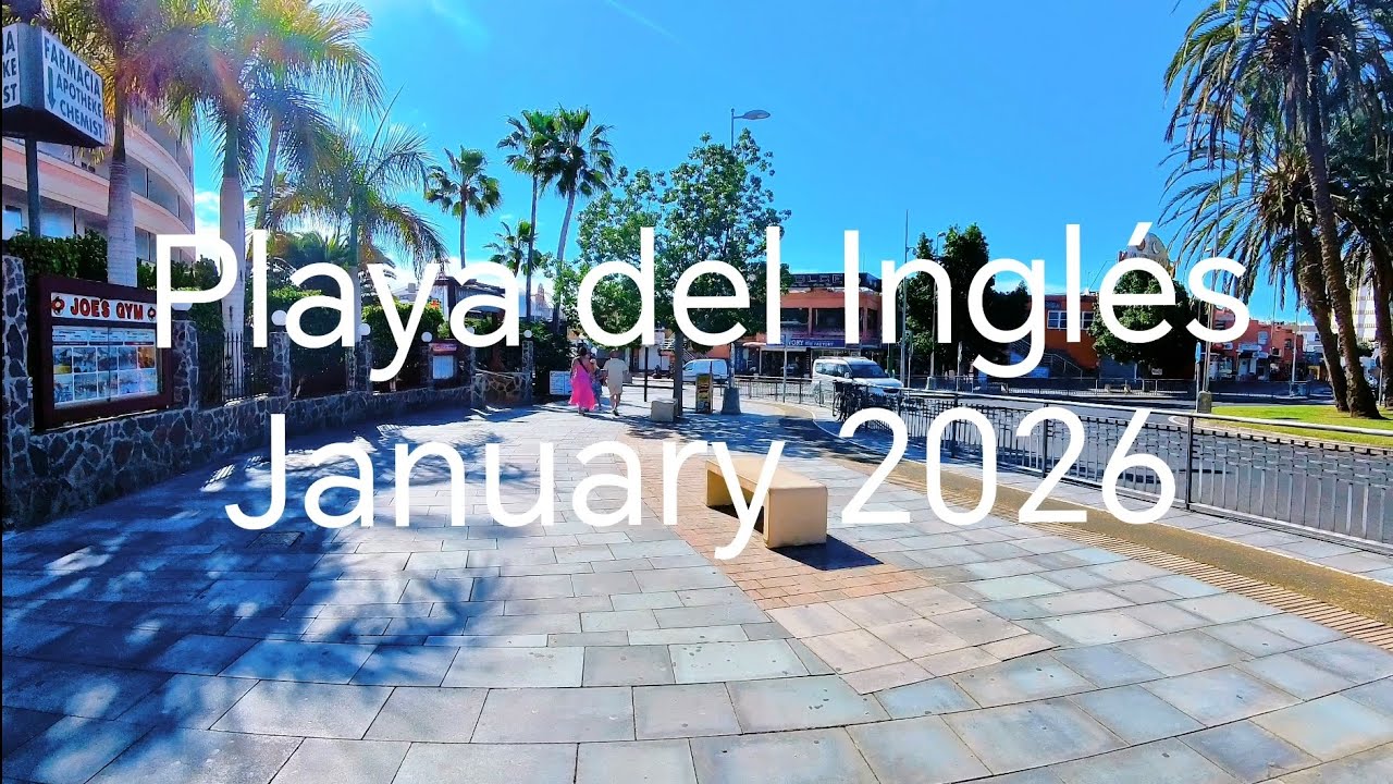 Playa del Inglés January 2026, walking along the coast 