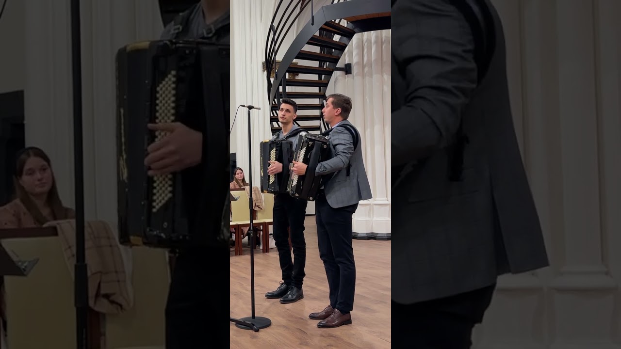Claudiu Ştefan şi Daniel Roşca - Cântați popoare ne-ncetat