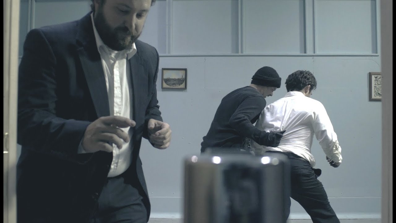 Bathroom Toilet Sensor Fight from Death Grip (Eric Jacobus)