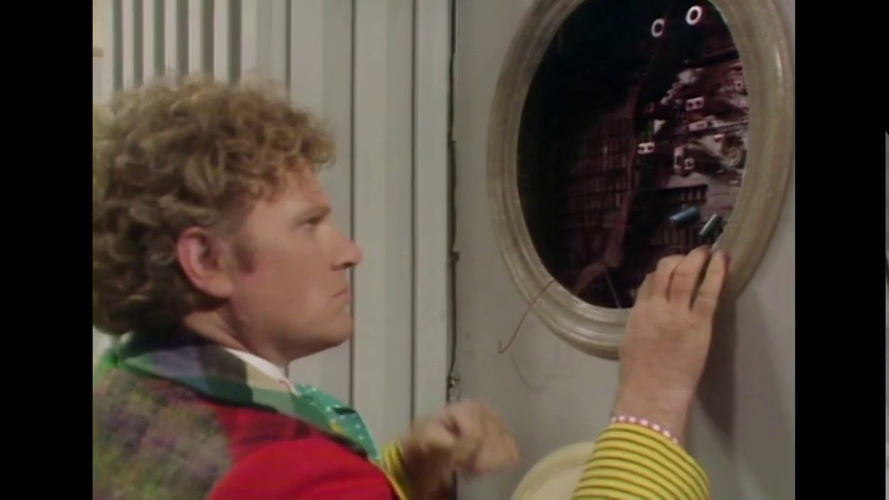 Sixth Doctor sets up fixing the TARDIS&rsquo;s Chameleon Circuit
