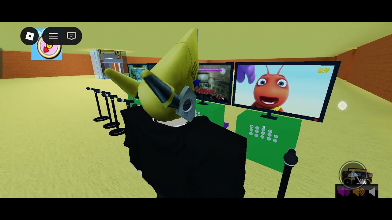 Videoke the singing the happy birthday 