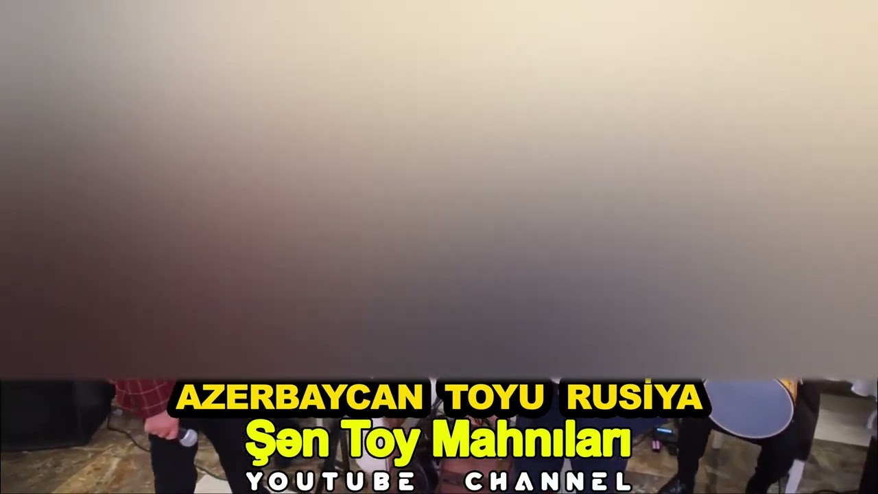 RUSİYA toy açilişi oxuyan Qaryagdı Avşaroglu ve Vilayet gitara Rövşen Agcabedili sintez  Elburus