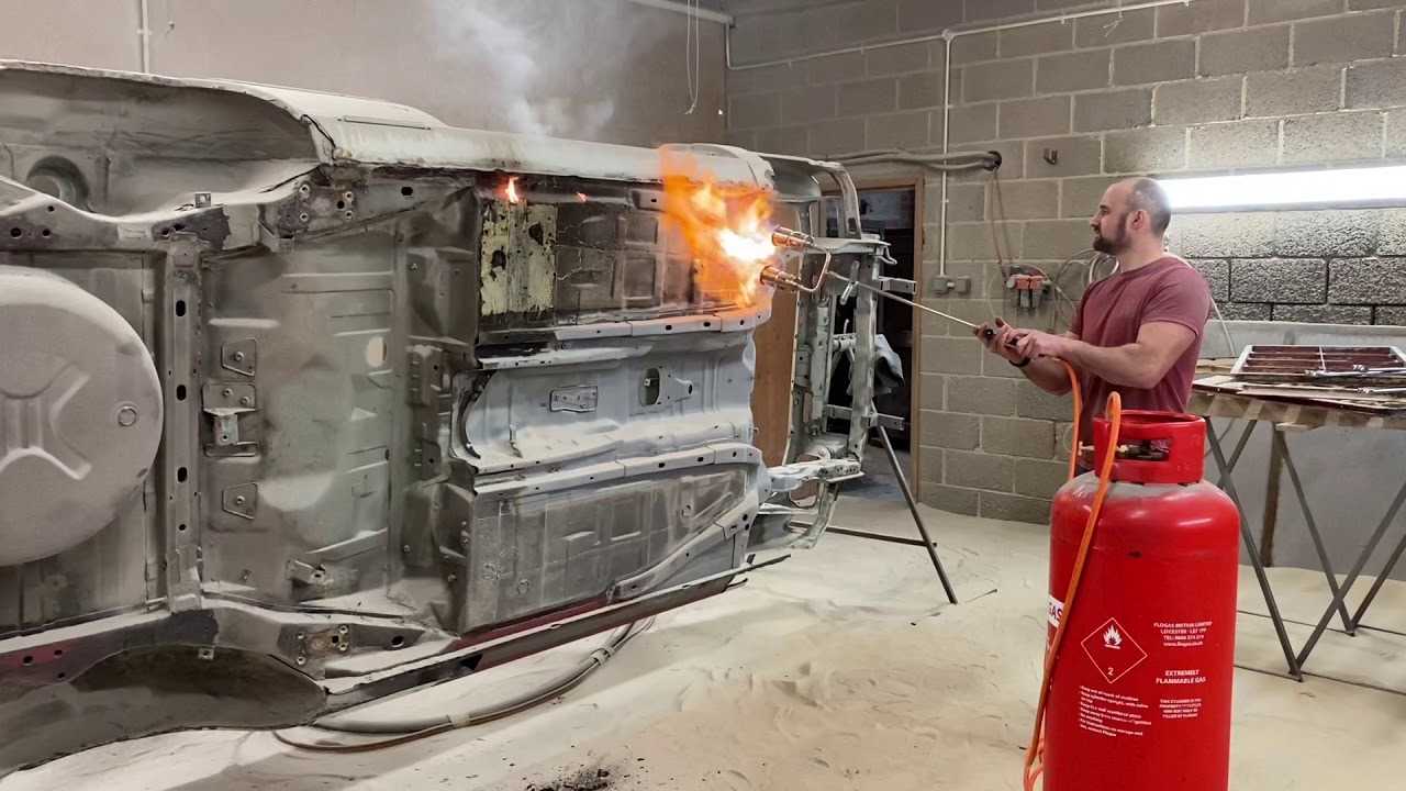 Mk5 escort rs2000 restoration project blast off process