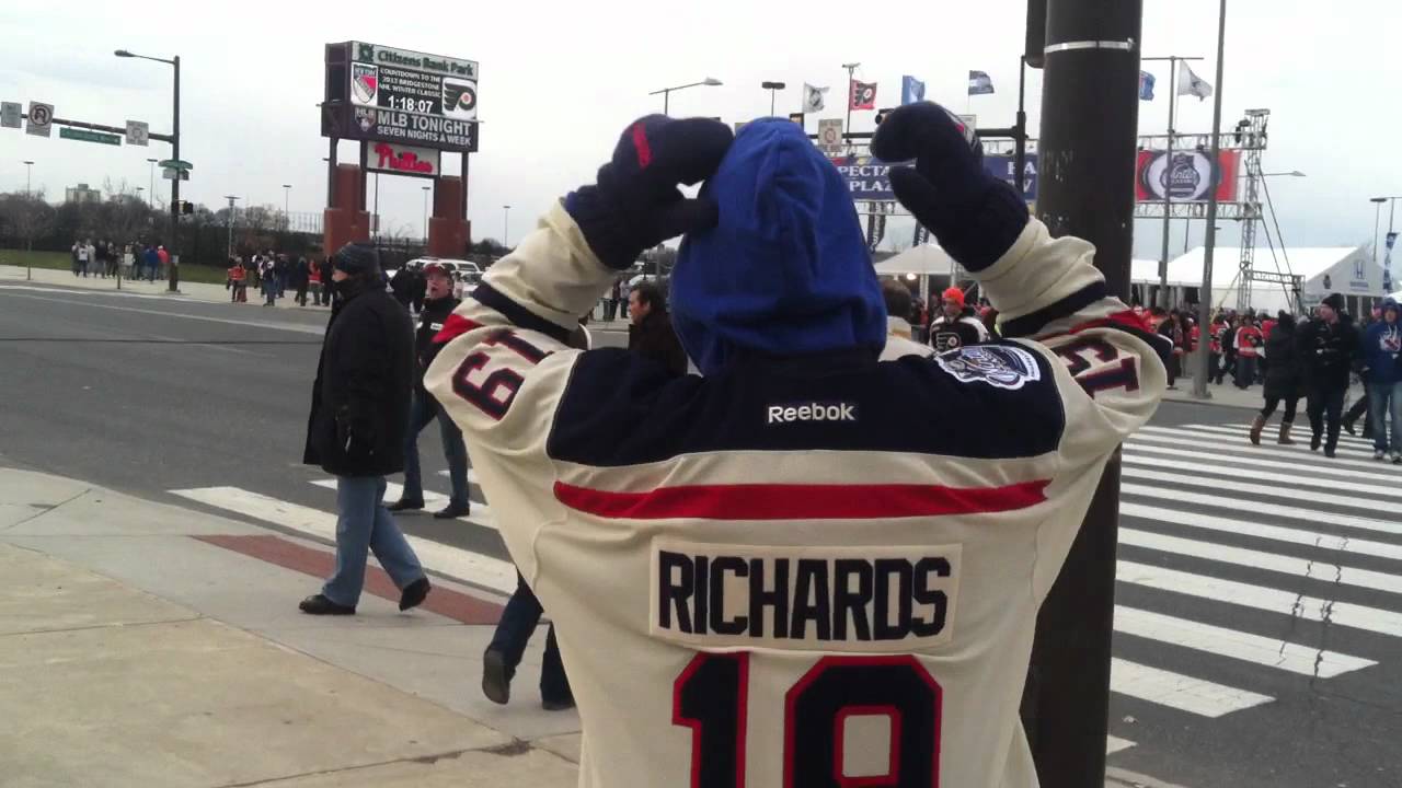 Winter Classic - Rangers Fans vs Flyers Fans....