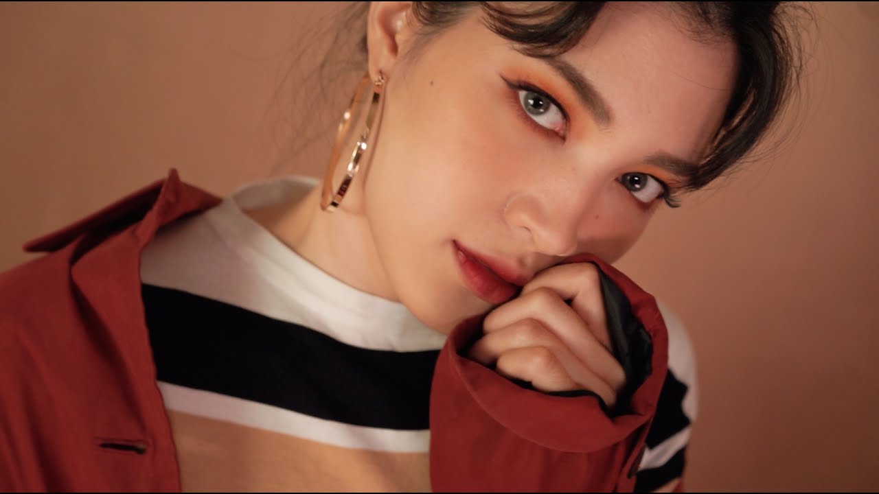 แต่งหน้าลุคหน้าหนาว โทนแดง | Susy SAI