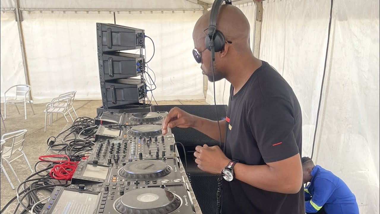 Culoe De Song feat. Ternielle Nelson - African Woman(MusiQ Rebels Soulful Touch)