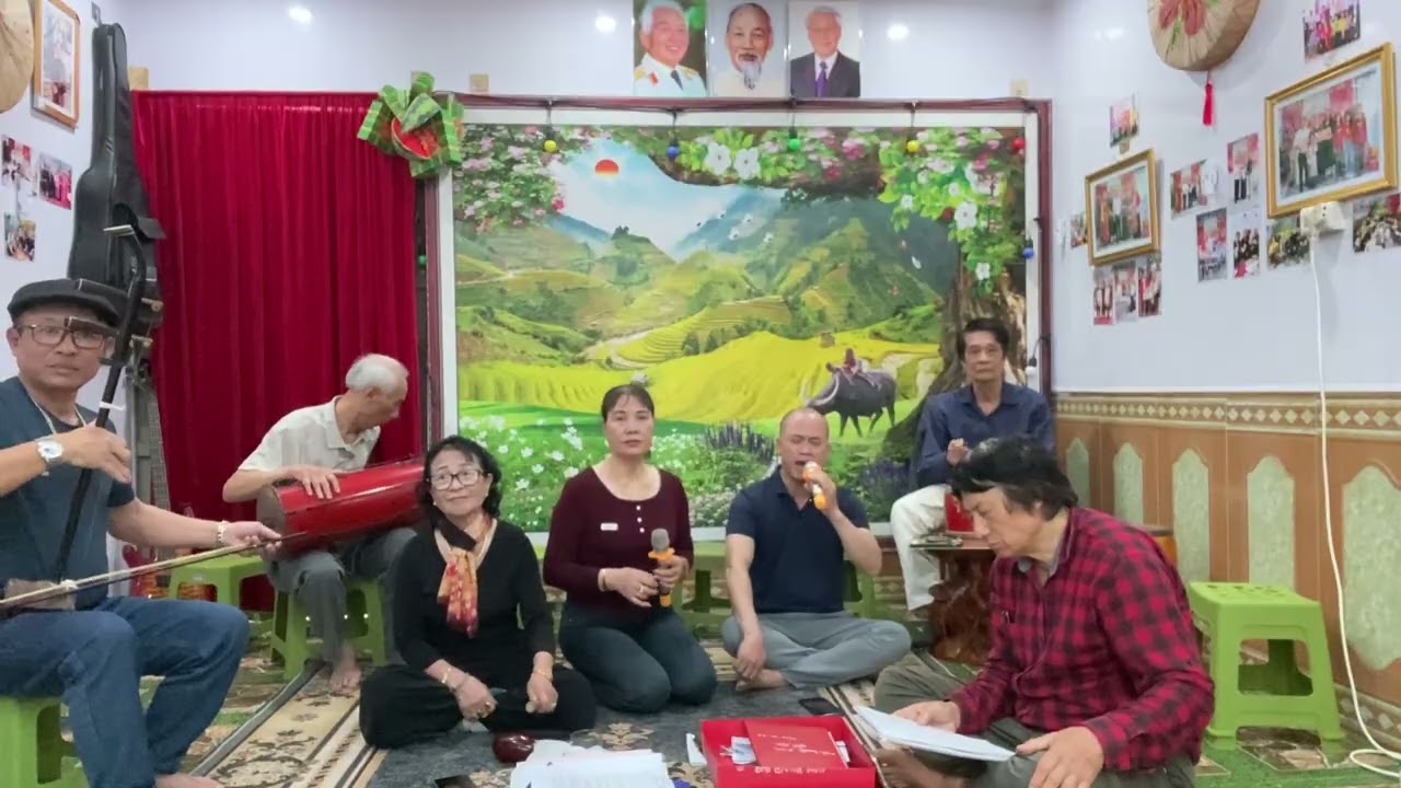 Tuấn Minh & Ánh Nguyệt clb dân ca và chèo Quê hương hát ngọt như đường phèn 