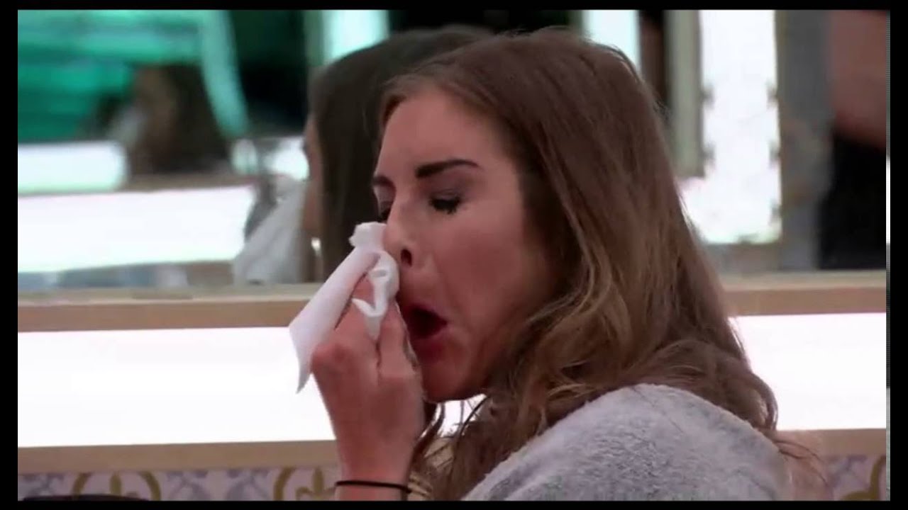 Nikki Grahame - Chemical Peel (funny)