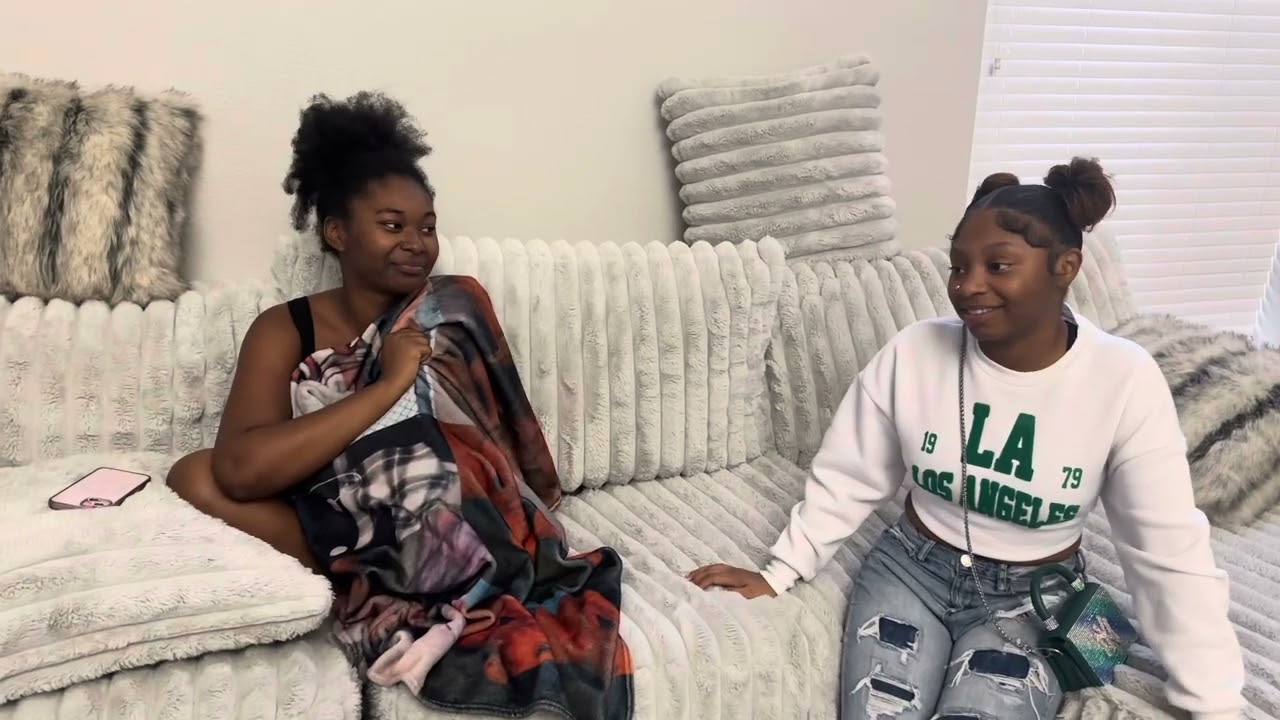 How Girls Act Before A 2 Man ( short skit)
